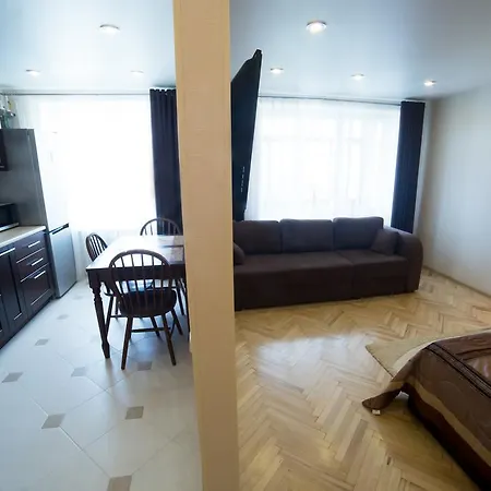 Studio Na Romanovskaiya Sloboda 16